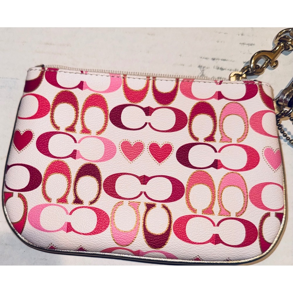 NWOT Coach Signature C Heart Print Wristlet White Pink Red Gold Metallic Leather - Picture 3 of 9